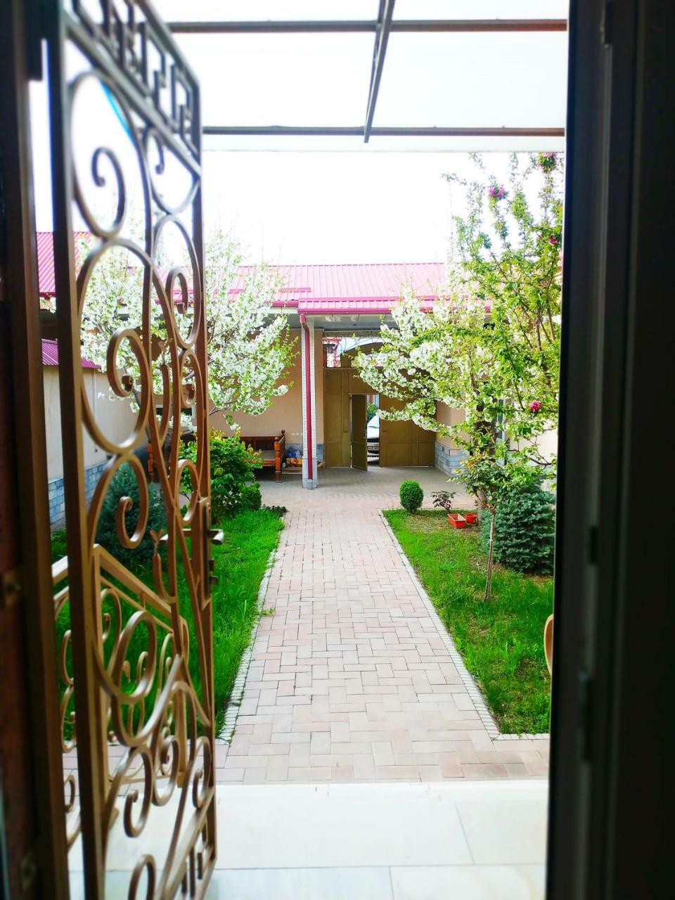 Rakat Inn Navigator Tashkent Esterno foto